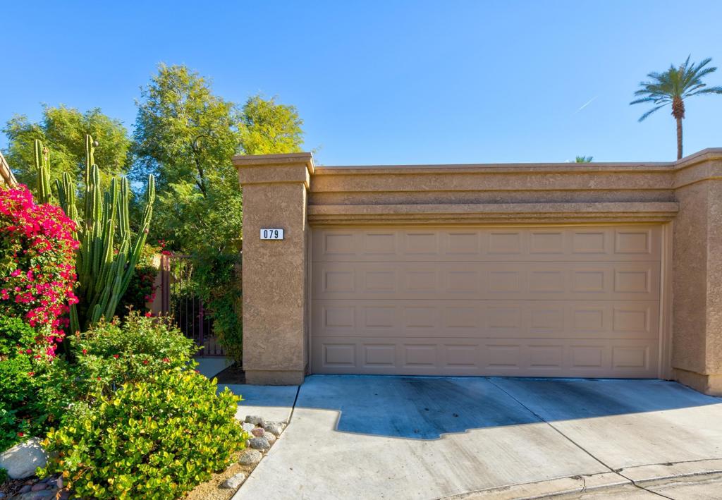 Residential for sale at 44079 Elba Court, Palm Desert CA featuring 3 beds and 2 baths