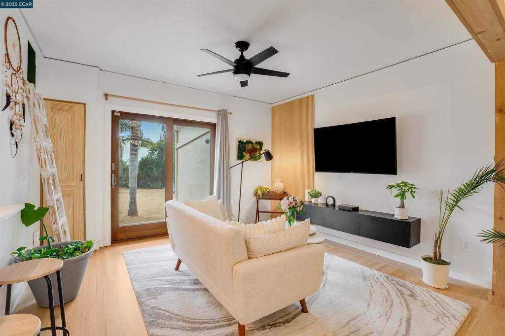 Residential for sale at 17 Hanns Ave, Vallejo CA featuring 4 beds and 2 baths