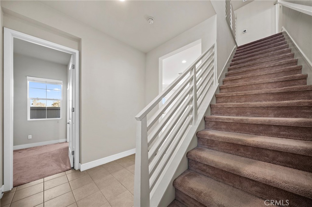 Residential Lease for rent at 5198 Arlington, Chino Hills CA featuring 5 beds and 4 baths