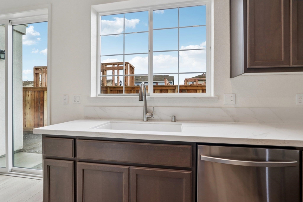 Residential for sale at 231 Mindy Way, Pittsburg CA featuring 3 beds and 3 baths