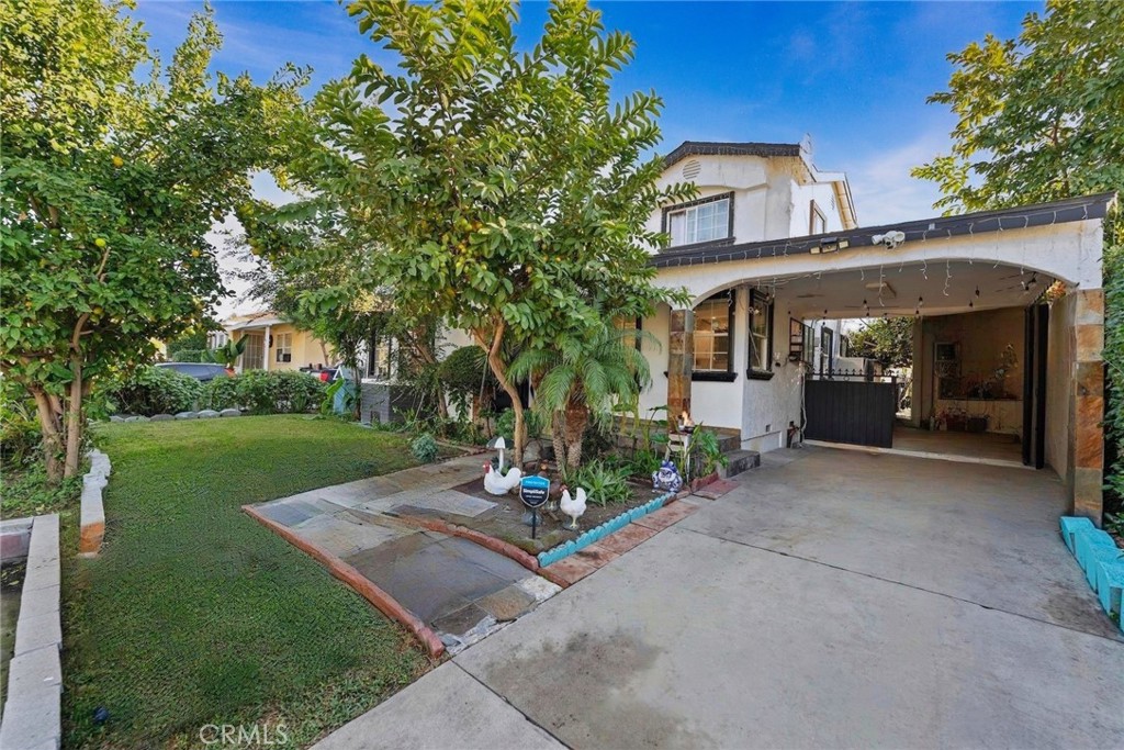 Residential for sale at 4080 Broadway, Huntington Park CA featuring 5 beds and 3 baths