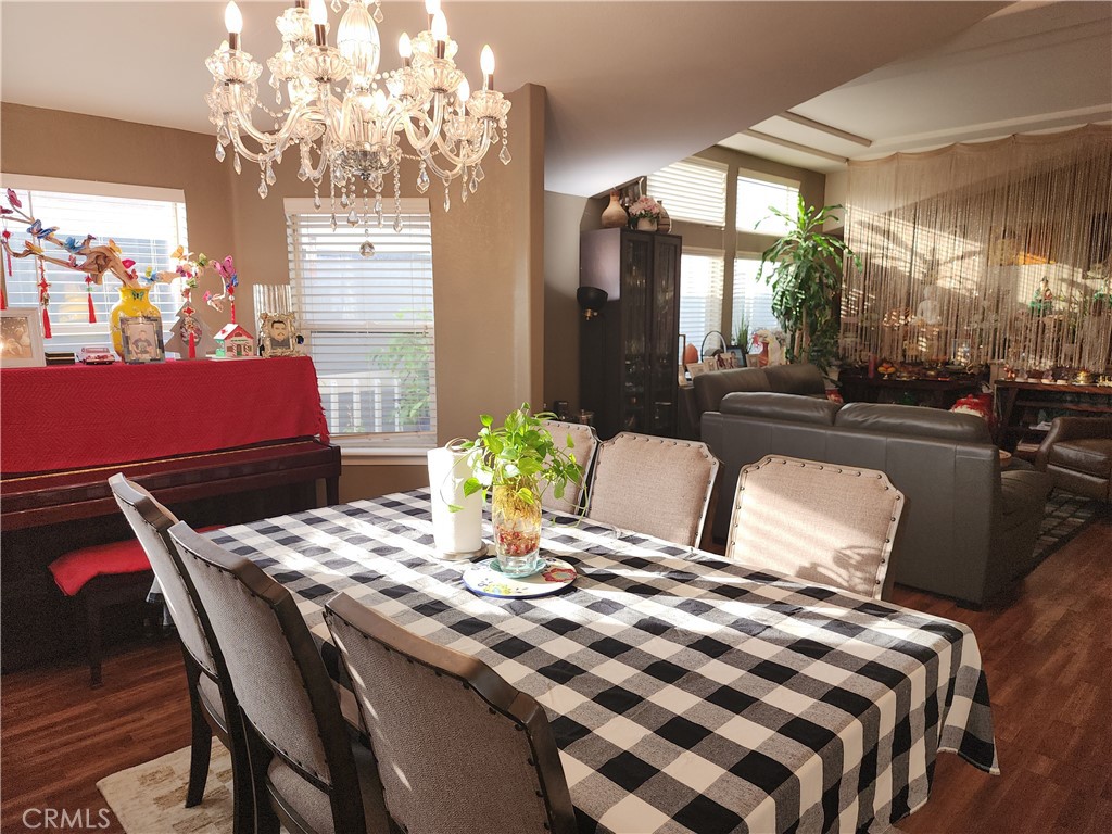 Manufactured In Park for sale at 103 Gannet, Fountain Valley CA featuring 3 beds and 2 baths