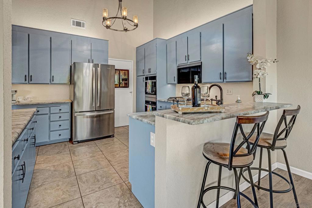 Residential for sale at 2045 Bolsa Chica Gln, Escondido CA featuring 3 beds and 2 baths