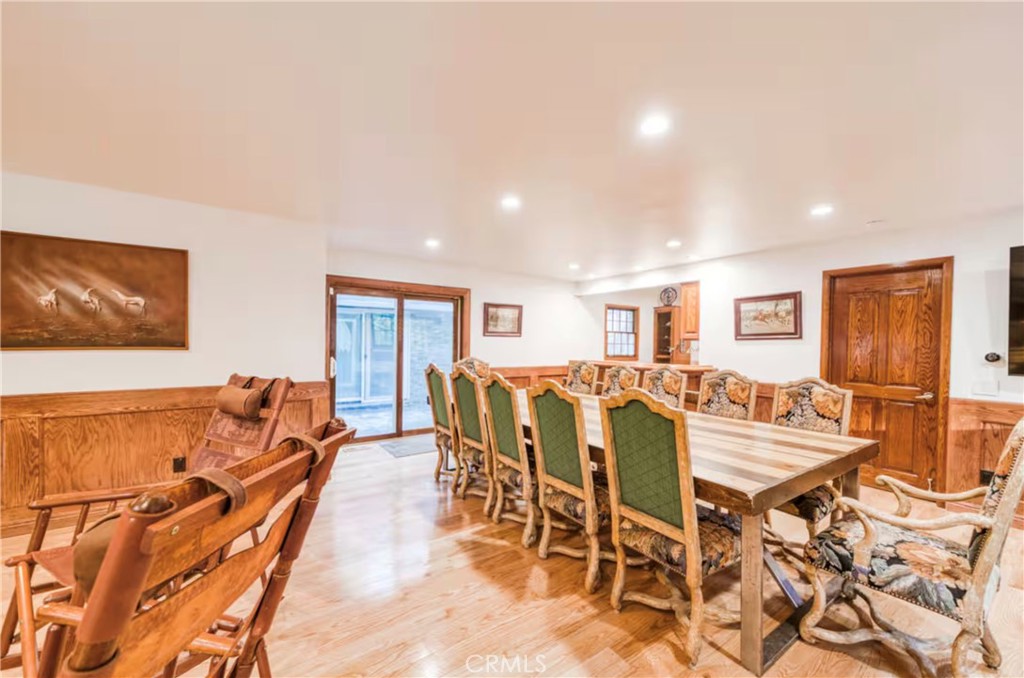 Residential for sale at 42725 Tannenbaum, Big Bear Lake CA featuring 5 beds and 5 baths