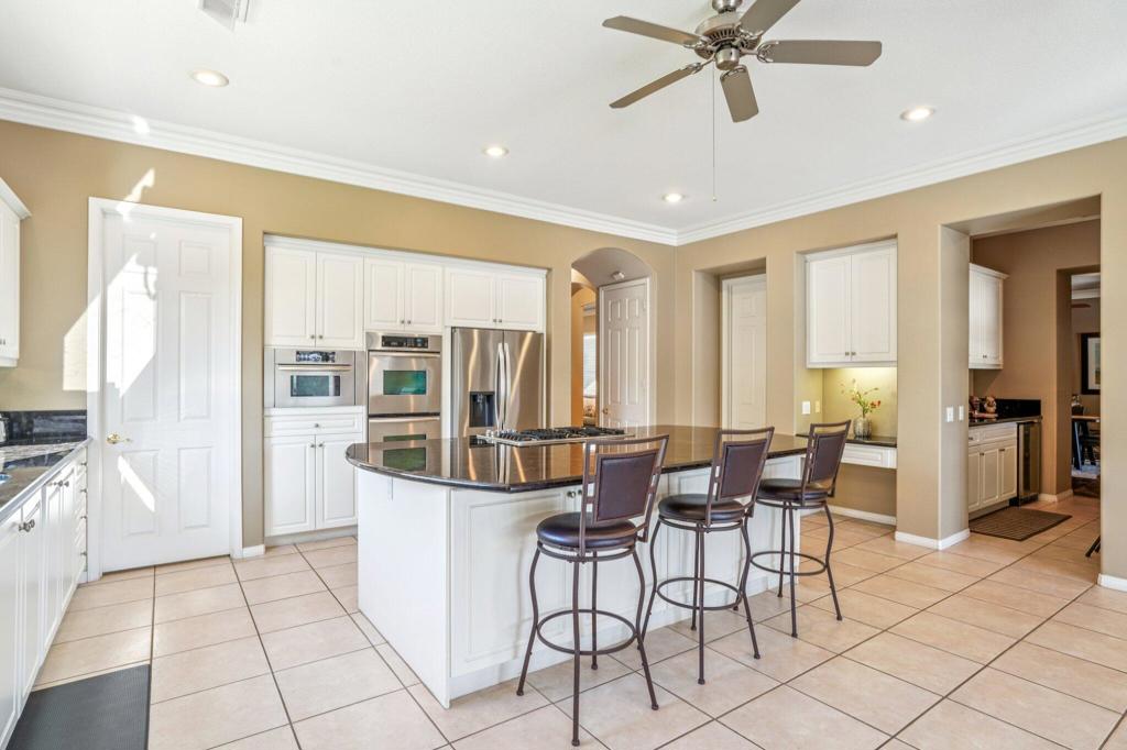 Residential for sale at 35104 Vista Del Aqua, Rancho Mirage CA featuring 4 beds and 4 baths