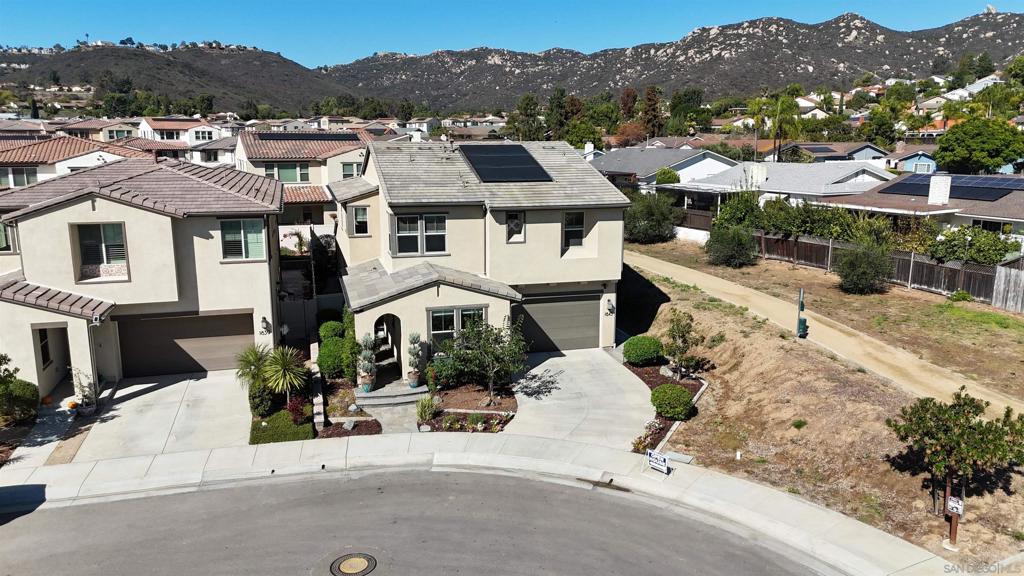Residential Lease for rent at 1845 Newton Ct, Escondido CA featuring 5 beds and 4 baths