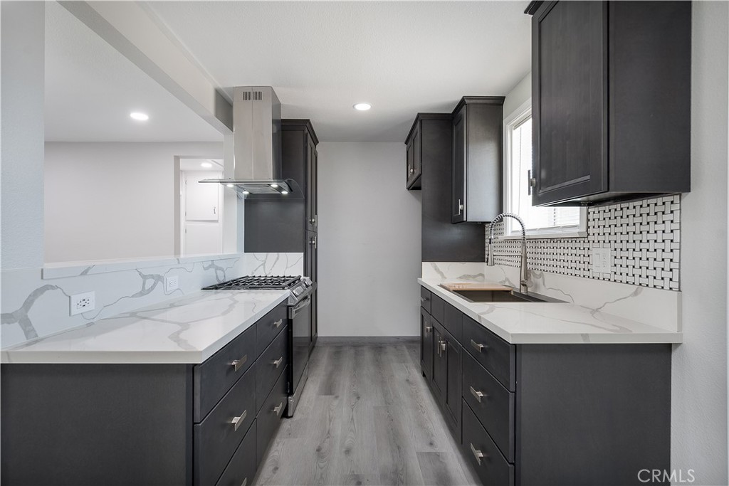 Residential Lease for rent at 3630 Russell Street, Riverside CA featuring 2 beds and 1 bath