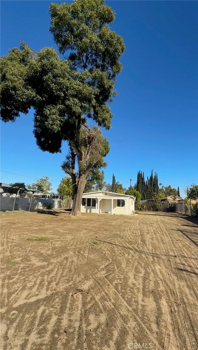 Residential for sale at 5162 Troth, Jurupa Valley CA featuring 1 bed and 1 bath