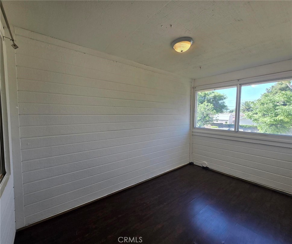 Residential Lease for rent at 1614 S Campus Avenue E, Ontario CA featuring 3 beds and 2 baths
