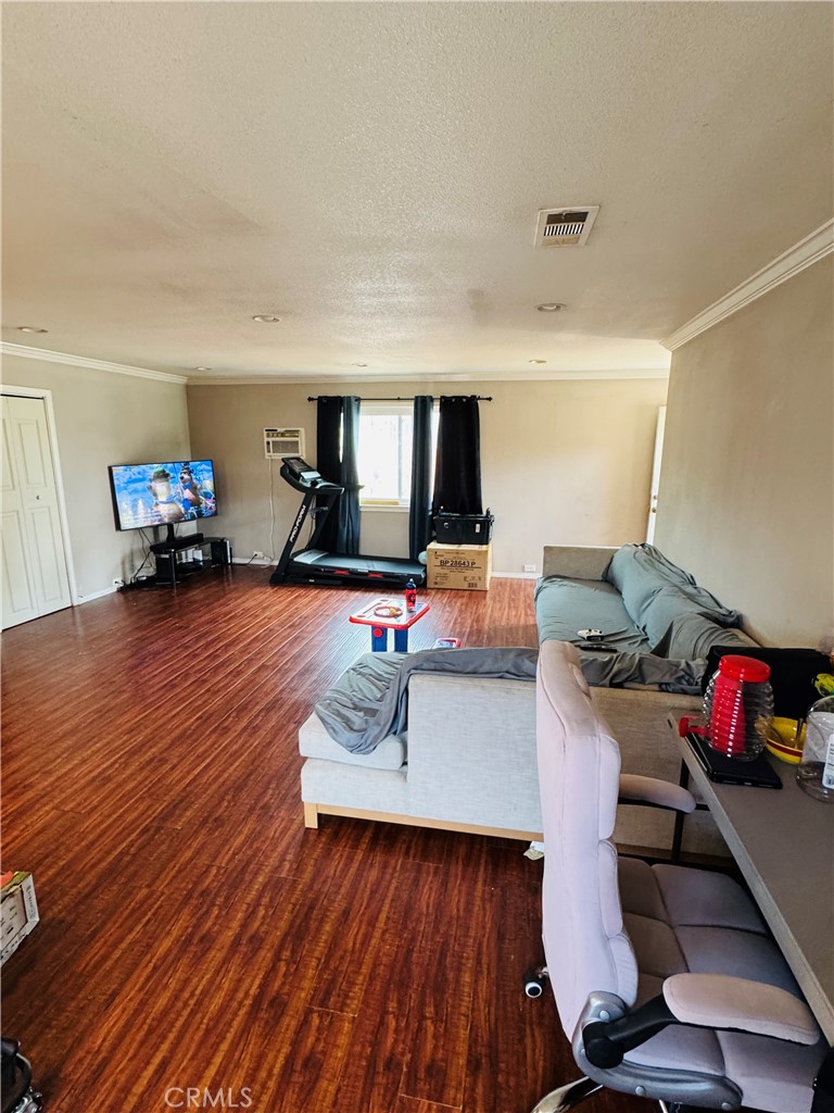 Residential for sale at 7411 Elsie, Los Angeles CA featuring 3 beds and 2 baths