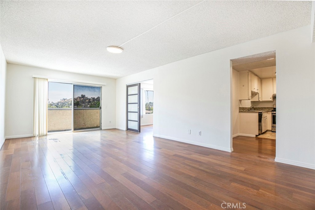 Residential for sale at 1422 Rock Glen 210, Glendale CA featuring 2 beds and 1 bath
