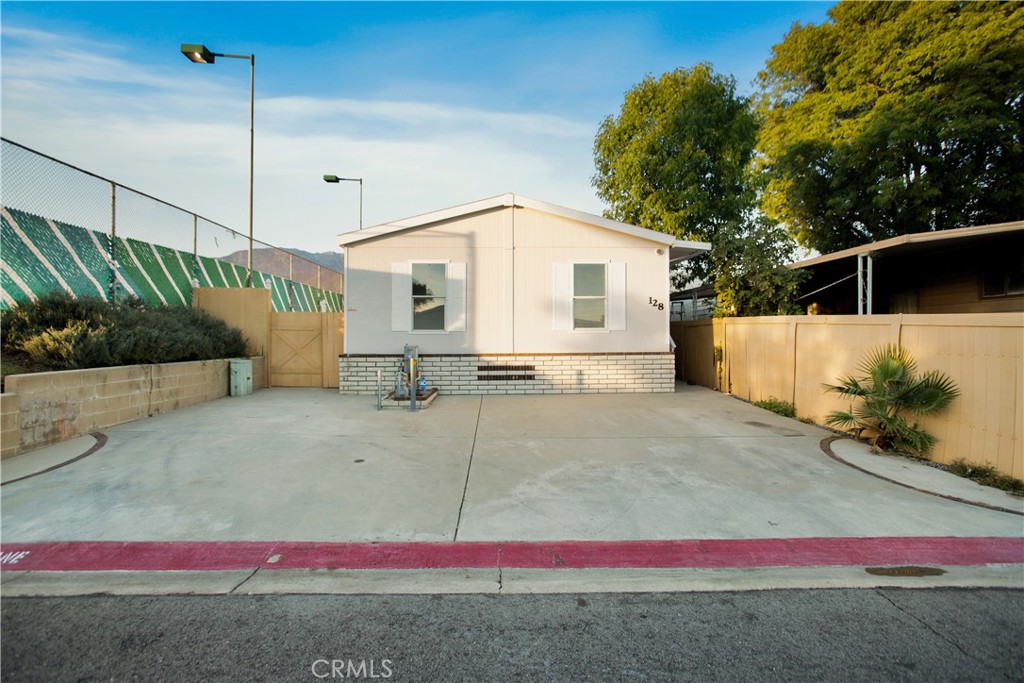 Manufactured In Park for sale at 10350 Base Line Road 128, Rancho Cucamonga CA featuring 3 beds and 2 baths