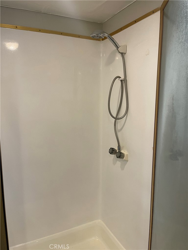 Residential for sale at 906 Acorn Drive, San Jacinto CA featuring 1 bed and 1 bath