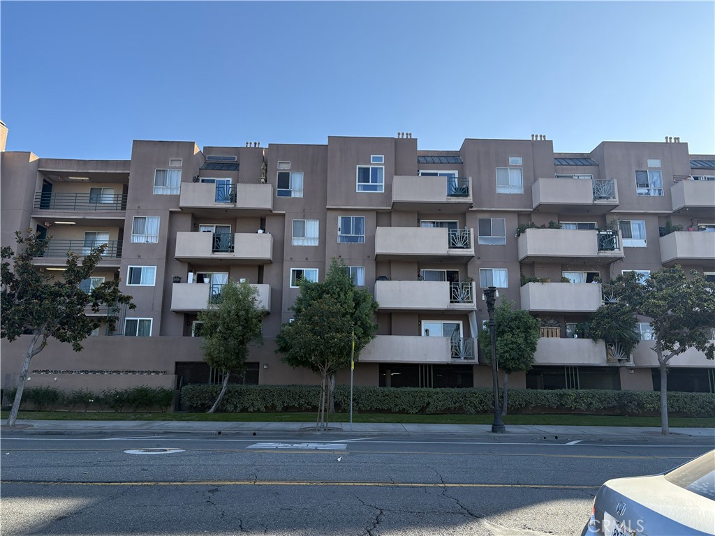 Residential for sale at 450 E 4th Street 107, Santa Ana CA featuring 2 beds and 2 baths