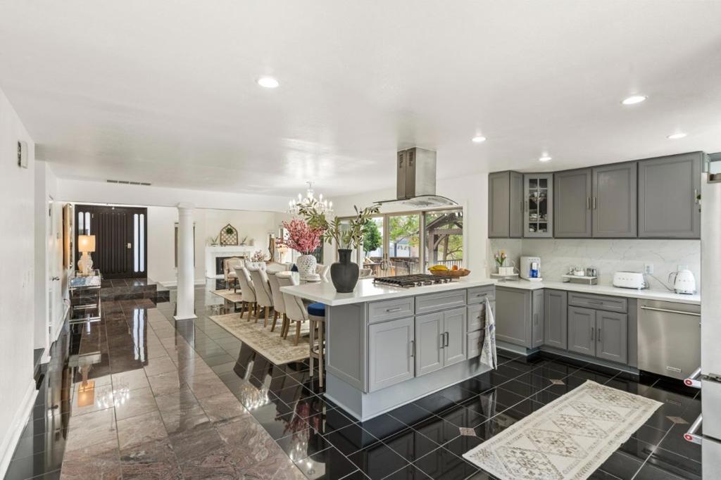 Residential for sale at 3 Saint Louis Lane, Pleasant Hill CA featuring 4 beds and 3 baths