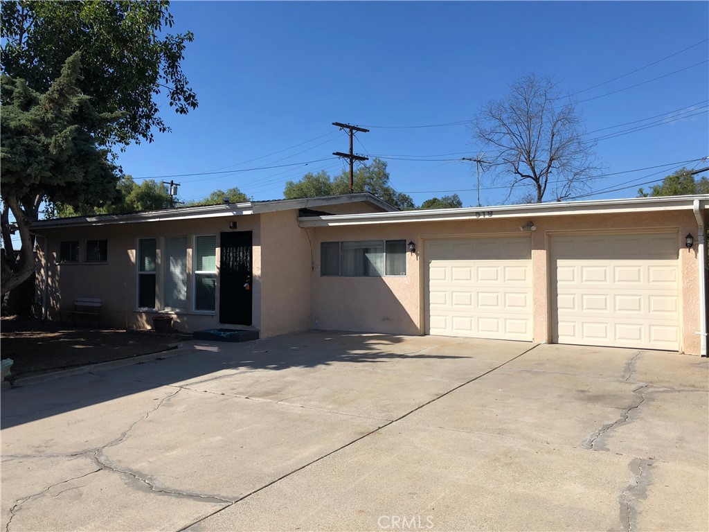 Residential Income for sale at 519 W Athens, Los Angeles CA