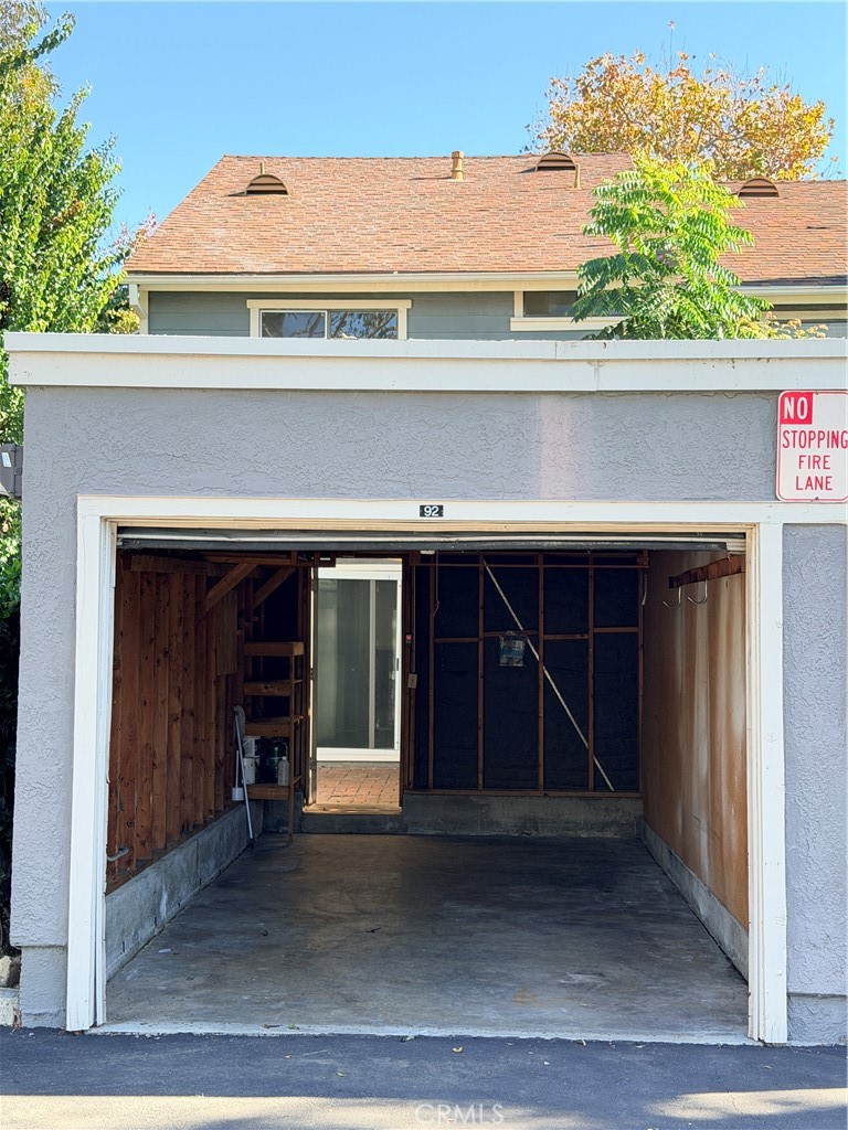 Residential Lease for rent at 8722 Pine Crest Place, Rancho Cucamonga CA featuring 3 beds and 3 baths