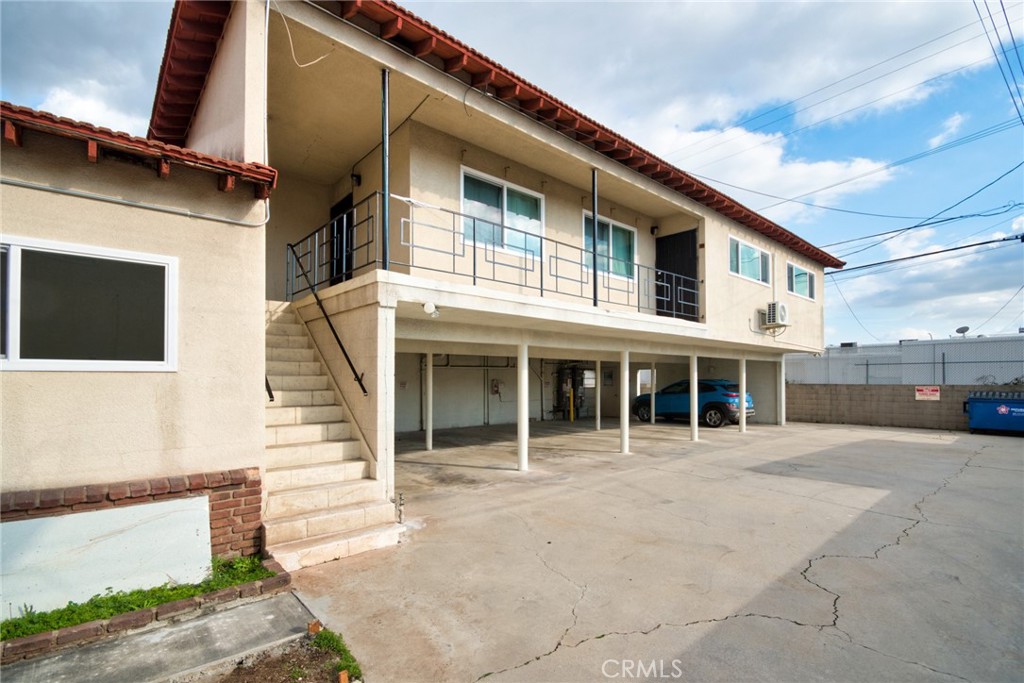 Residential Lease for rent at 1718 Vine Street C, Alhambra CA featuring 2 beds and 1 bath