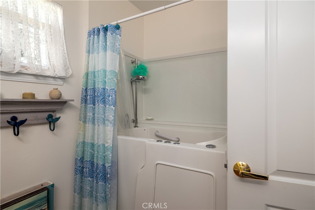 Residential for sale at 1057 Clubhouse Drive, Hemet CA featuring 2 beds and 2 baths