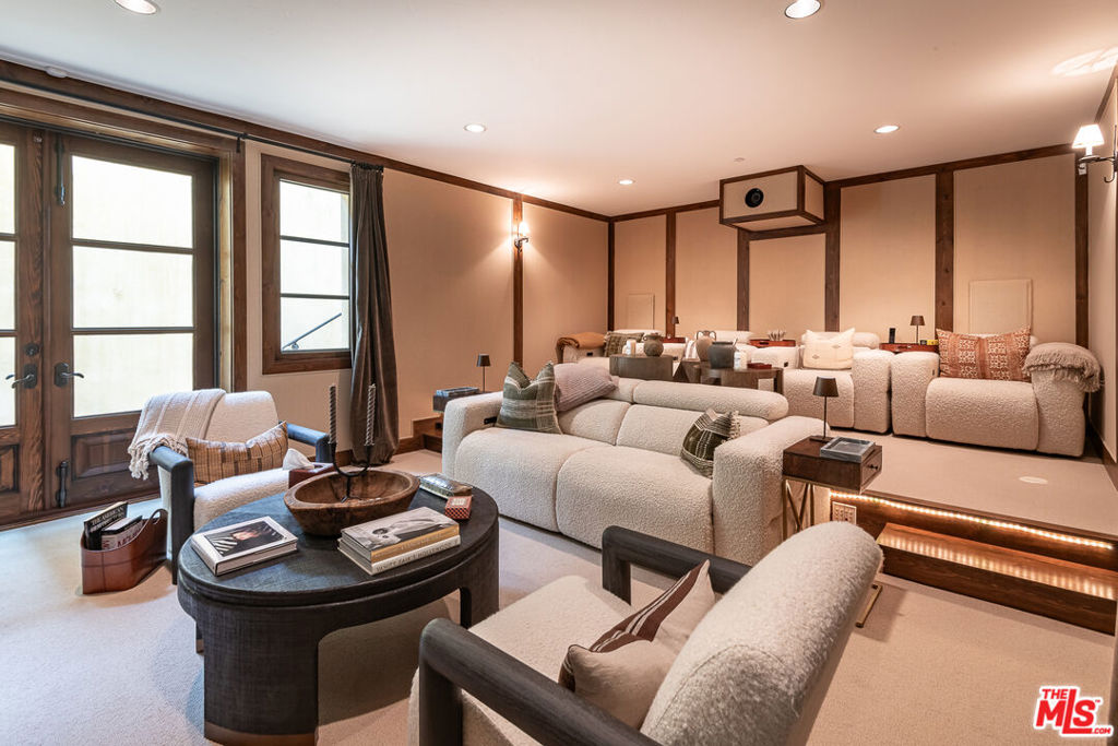 Residential for sale at 1101 Cold Canyon Road, Calabasas CA featuring 6 beds and 7 baths