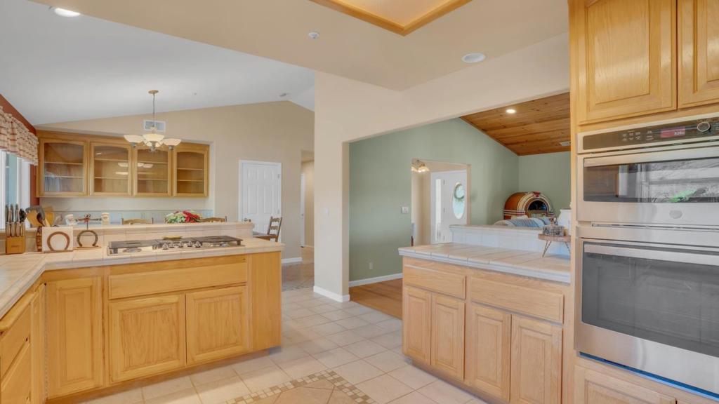Residential for sale at 21160 Valle San Juan Drive, Salinas CA featuring 3 beds and 3 baths