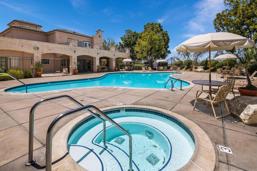 Residential Lease for rent at 17161 Alva Rd 1211, San Diego CA featuring 1 bed and 1 bath