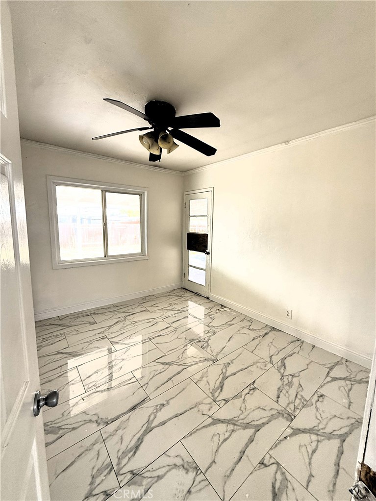 Residential for sale at 513 Prosser, Bakersfield CA featuring 3 beds and 1 bath