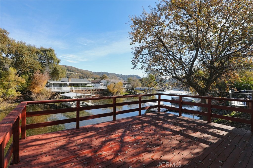 Residential for sale at 13238 Driftwood, Clearlake Oaks CA featuring 3 beds and 2 baths