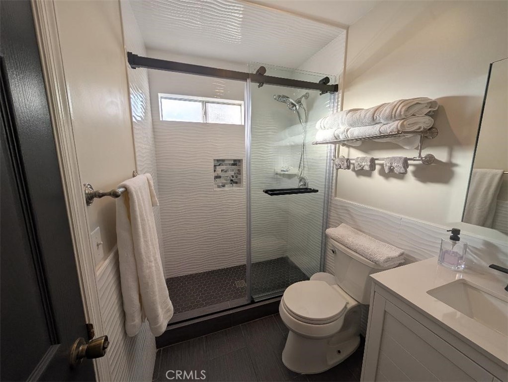 Residential Lease for rent at 8712 Fontana, Downey CA featuring 3 beds and 2 baths