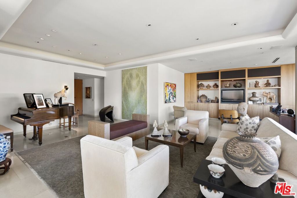 Residential for sale at 9255 Doheny Road 1905, West Hollywood CA featuring 1 bed and 3 baths