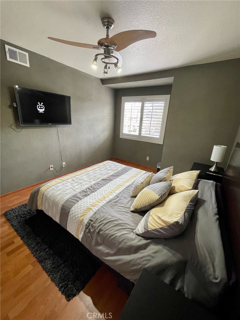 Residential Lease for rent at 27503 Dandelion Court, Temecula CA featuring 3 beds and 3 baths