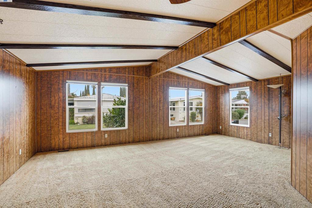 Manufactured In Park for sale at 61 Pali Way, Pittsburg CA featuring 2 beds and 2 baths