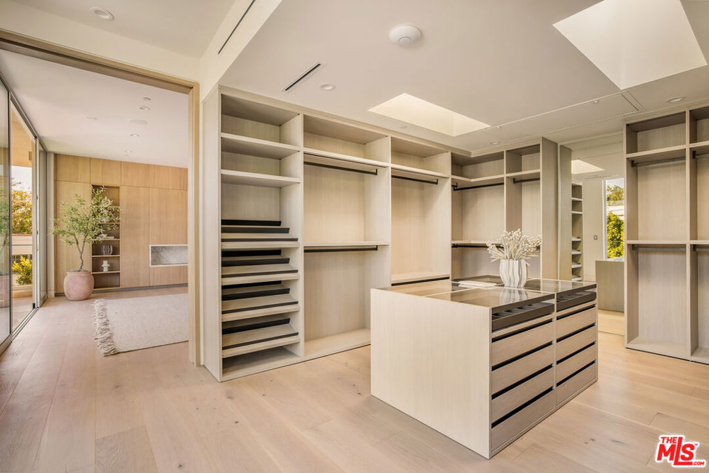 Residential for sale at 634 Moreno Avenue, Los Angeles CA featuring 7 beds and 9 baths