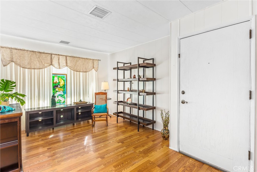 Manufactured In Park for sale at 12700 2nd Street 46, Yucaipa CA featuring 2 beds and 2 baths