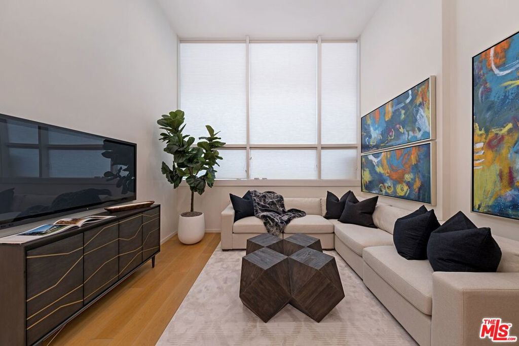 Residential for sale at 1705 Ocean Ave #107, Santa Monica CA featuring 2 beds and 2 baths