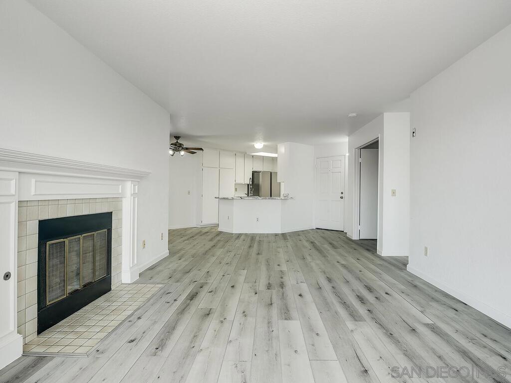 Residential Lease for rent at 7087 Camino Degrazia 141, San Diego CA featuring 3 beds and 2 baths