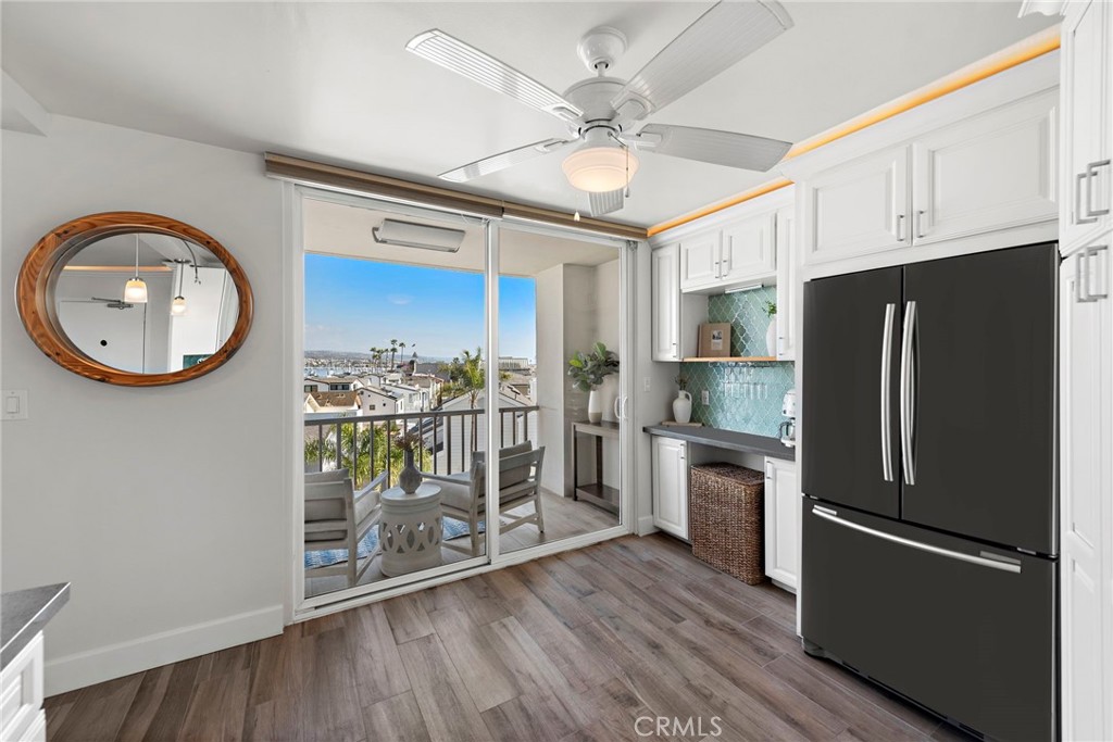 Residential for sale at 310 Fernando Street 303, Newport Beach CA featuring 1 bed and 2 baths