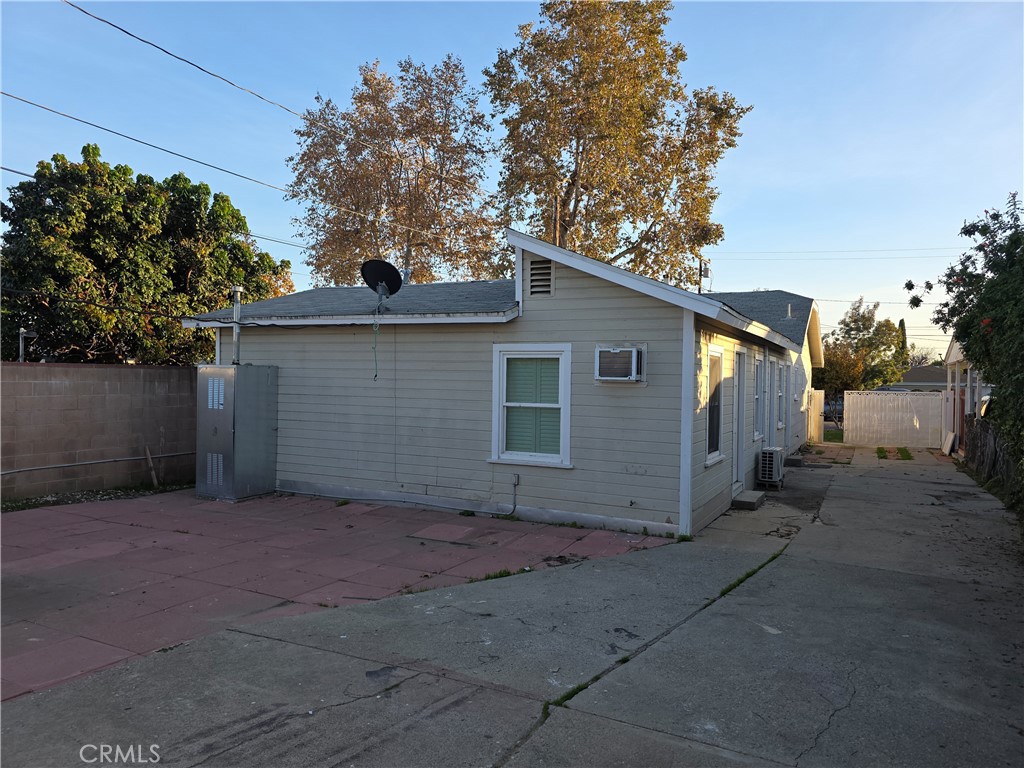 Residential Lease for rent at 9251 Rio Dell, Rosemead CA featuring 3 beds and 3 baths