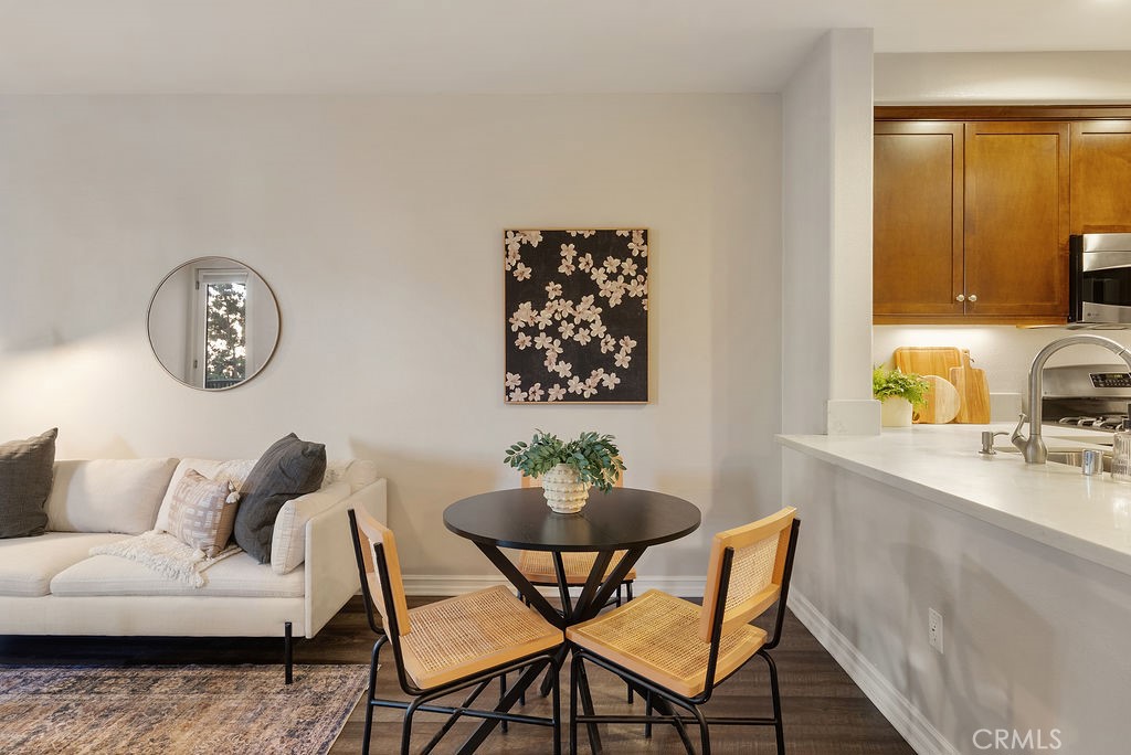 Residential for sale at 629 Traction Avenue 312, Los Angeles CA featuring 1 bed and 1 bath