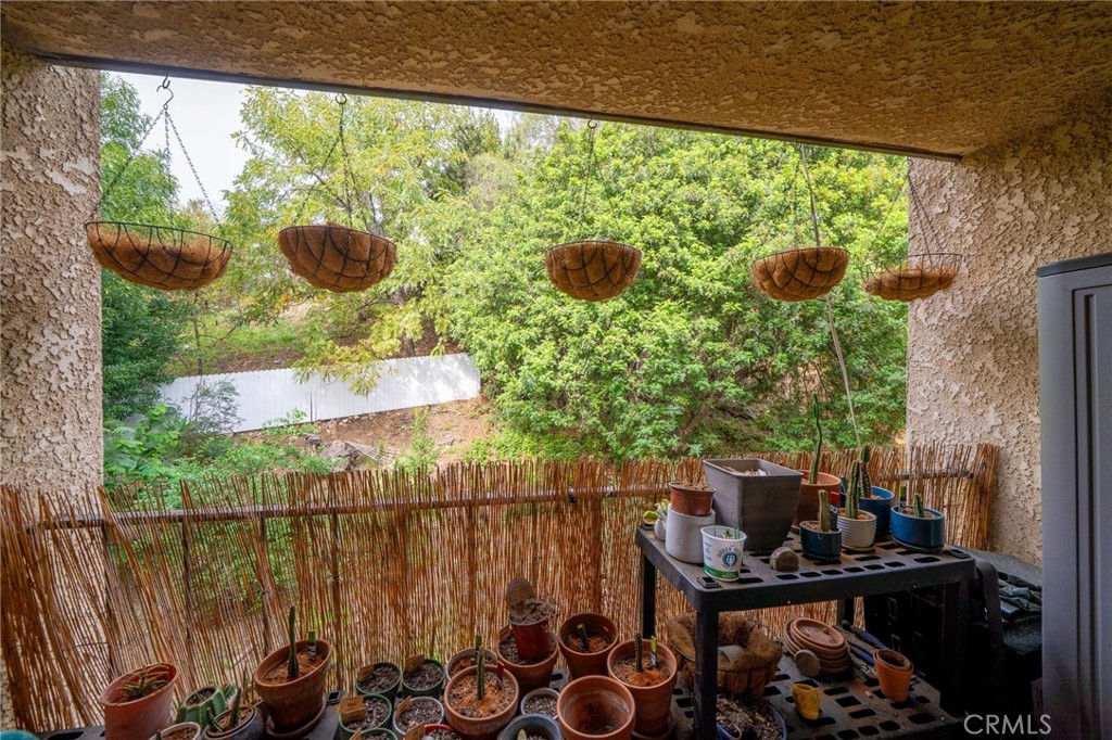Residential for sale at 5036 Echo 309, Los Angeles CA featuring 2 beds and 1 bath