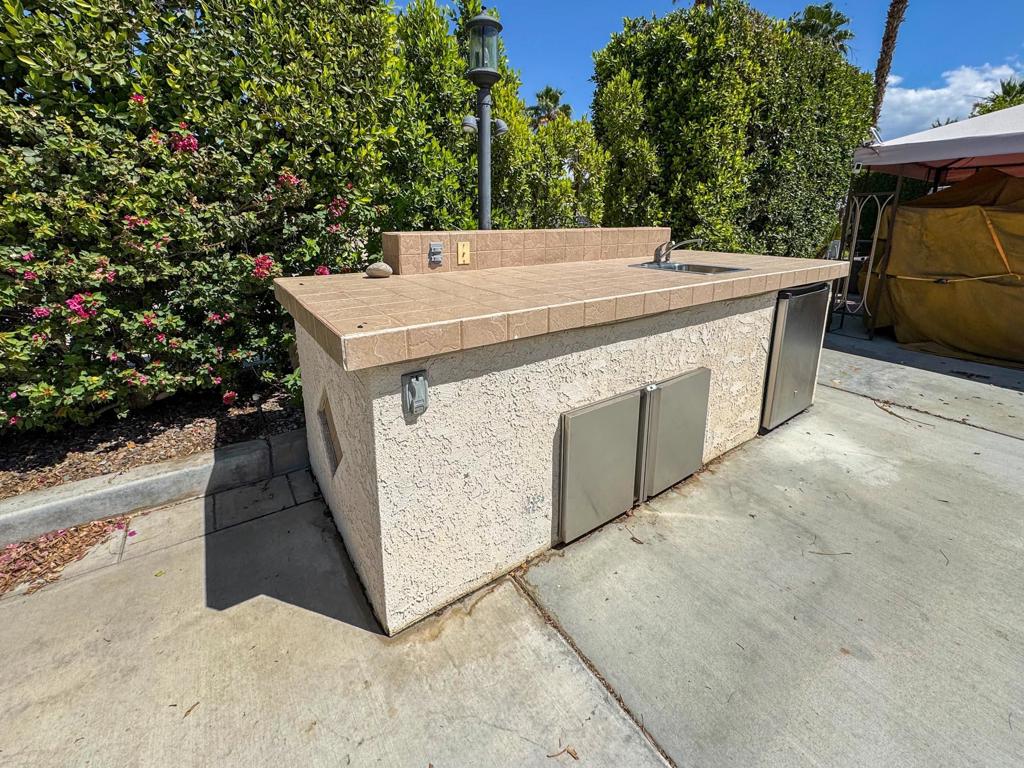 Residential for sale at 80394 Avenue 48 159, Indio CA