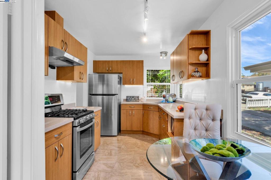 Residential for sale at 205 Julius Street, San Leandro CA featuring 2 beds and 1 bath