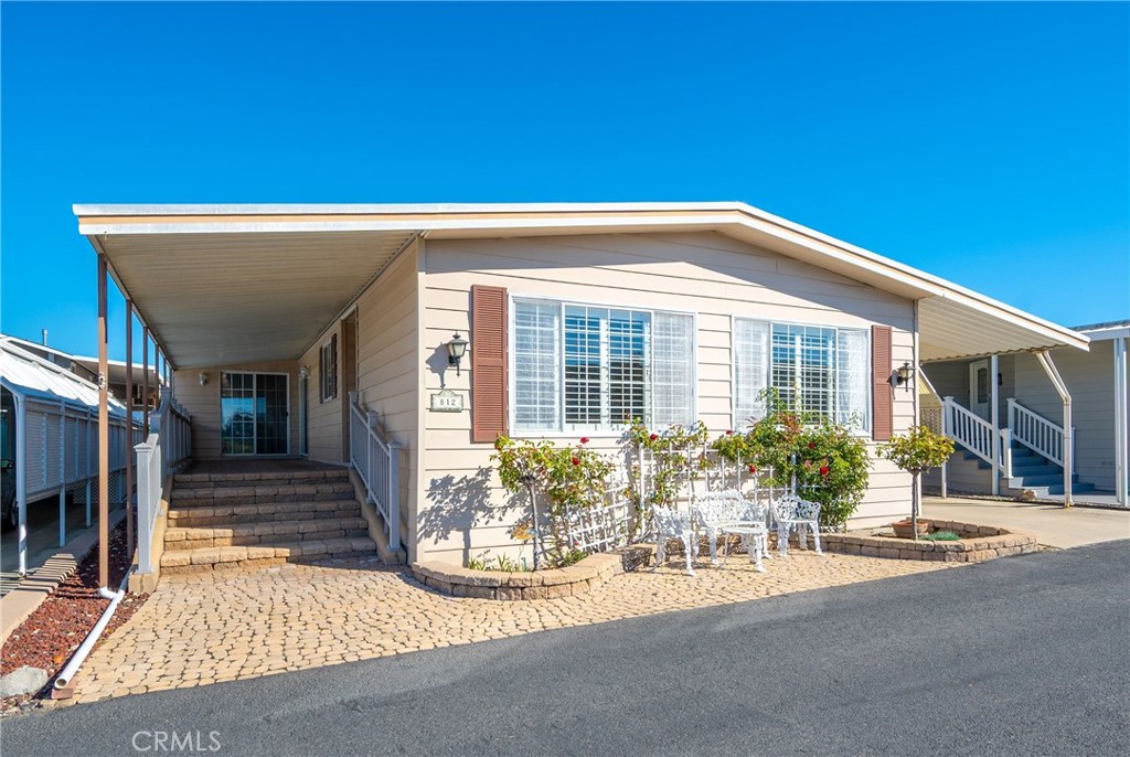 Manufactured In Park for sale at 812 Arcadia Drive, Arroyo Grande CA featuring 2 beds and 2 baths