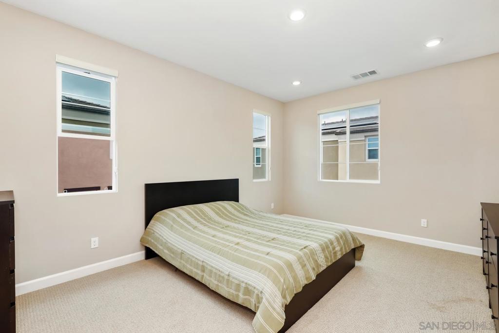 Residential for sale at 1227 Sunrise Vw 105, San Marcos CA featuring 3 beds and 3 baths