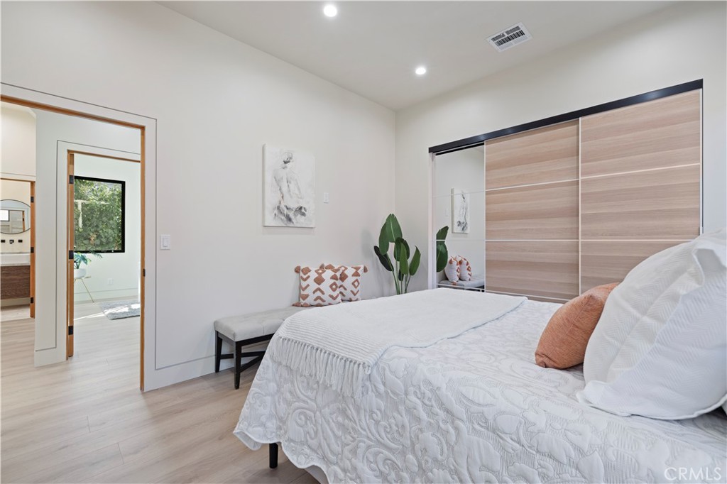 Residential for sale at 4026 Garden Avenue, Los Angeles CA featuring 5 beds and 6 baths