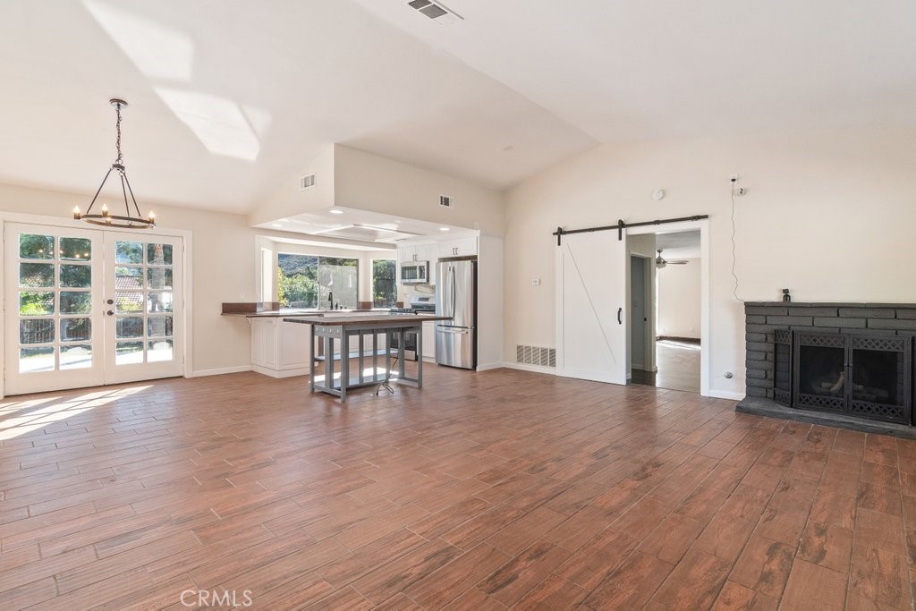 Residential for sale at 15175 Macias, Lake Elsinore CA featuring 5 beds and 3 baths