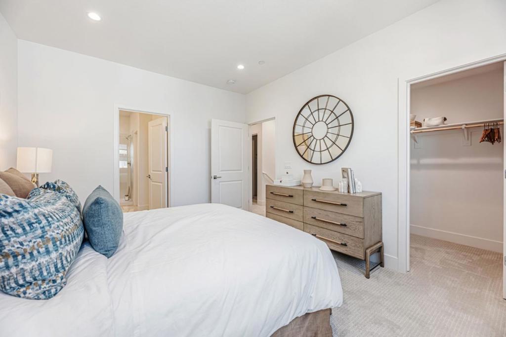 Residential for sale at 3209 Ivory Terrace, San Ramon CA featuring 4 beds and 4 baths