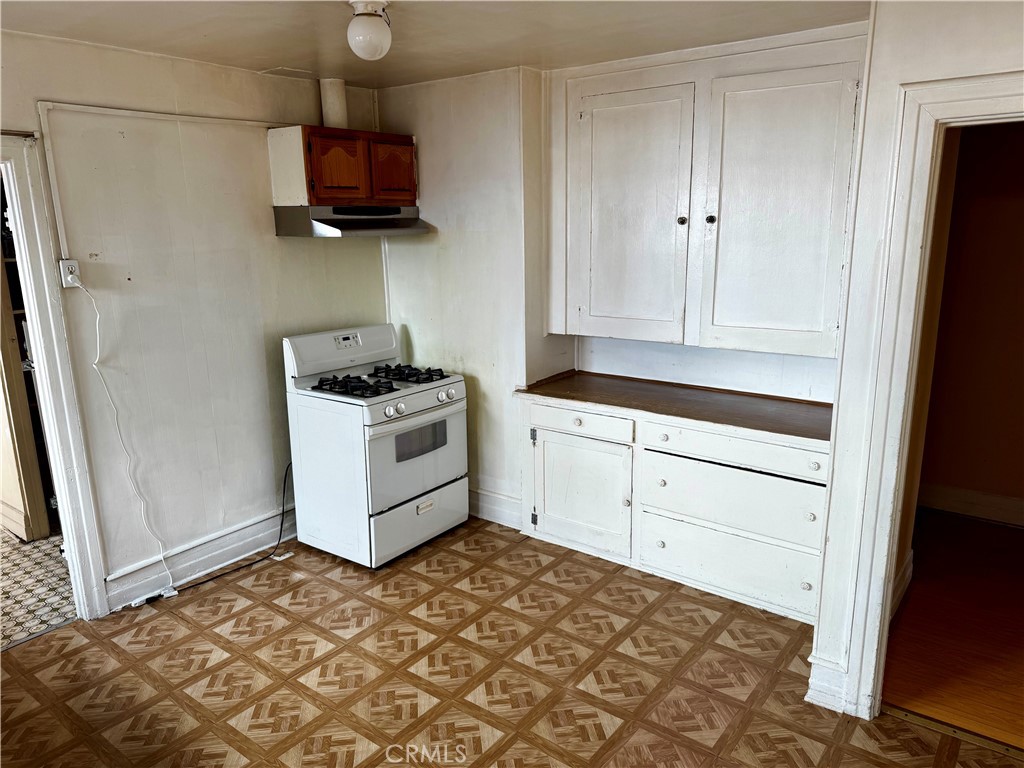 Residential Income for sale at 1730 N Kenmore Avenue, Los Angeles CA