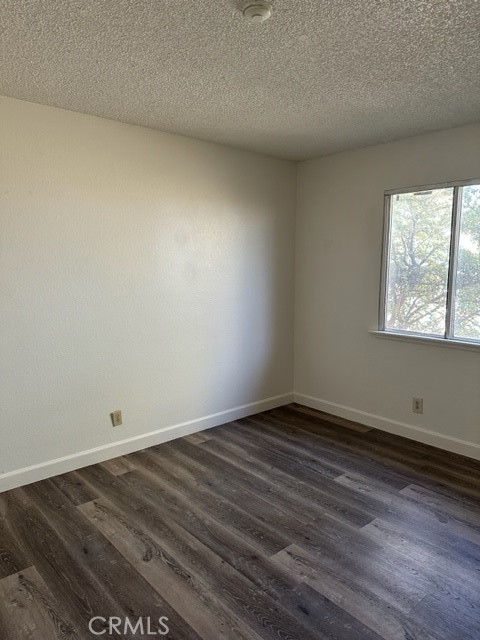Residential Lease for rent at 14952 Ritter C, Victorville CA featuring 2 beds and 1 bath