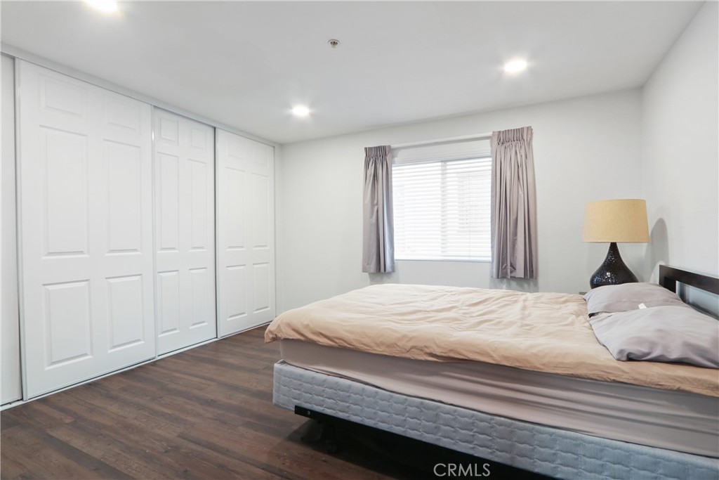 Residential Lease for rent at 112 N Primrose C, Alhambra CA featuring 2 beds and 2 baths